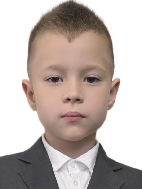 Tsipushtanov, Artem