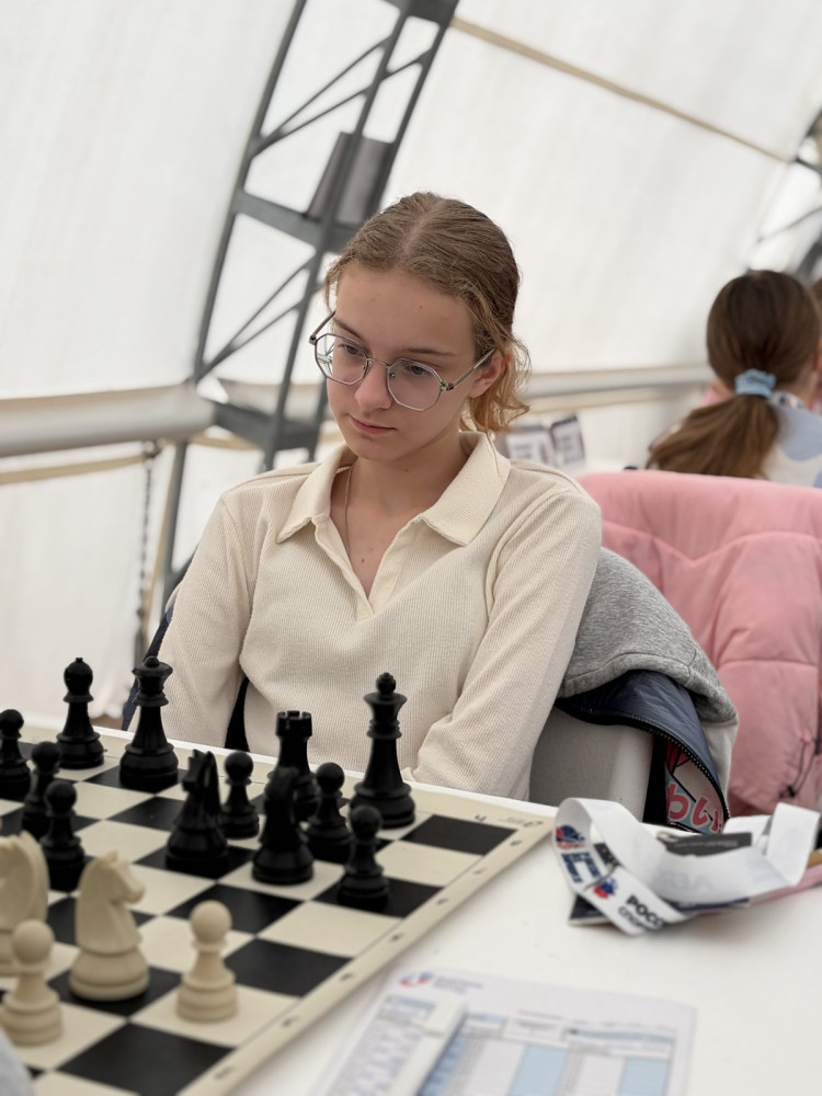 Alisiya Lubenko at the 20th Asian Schools Chess Championships